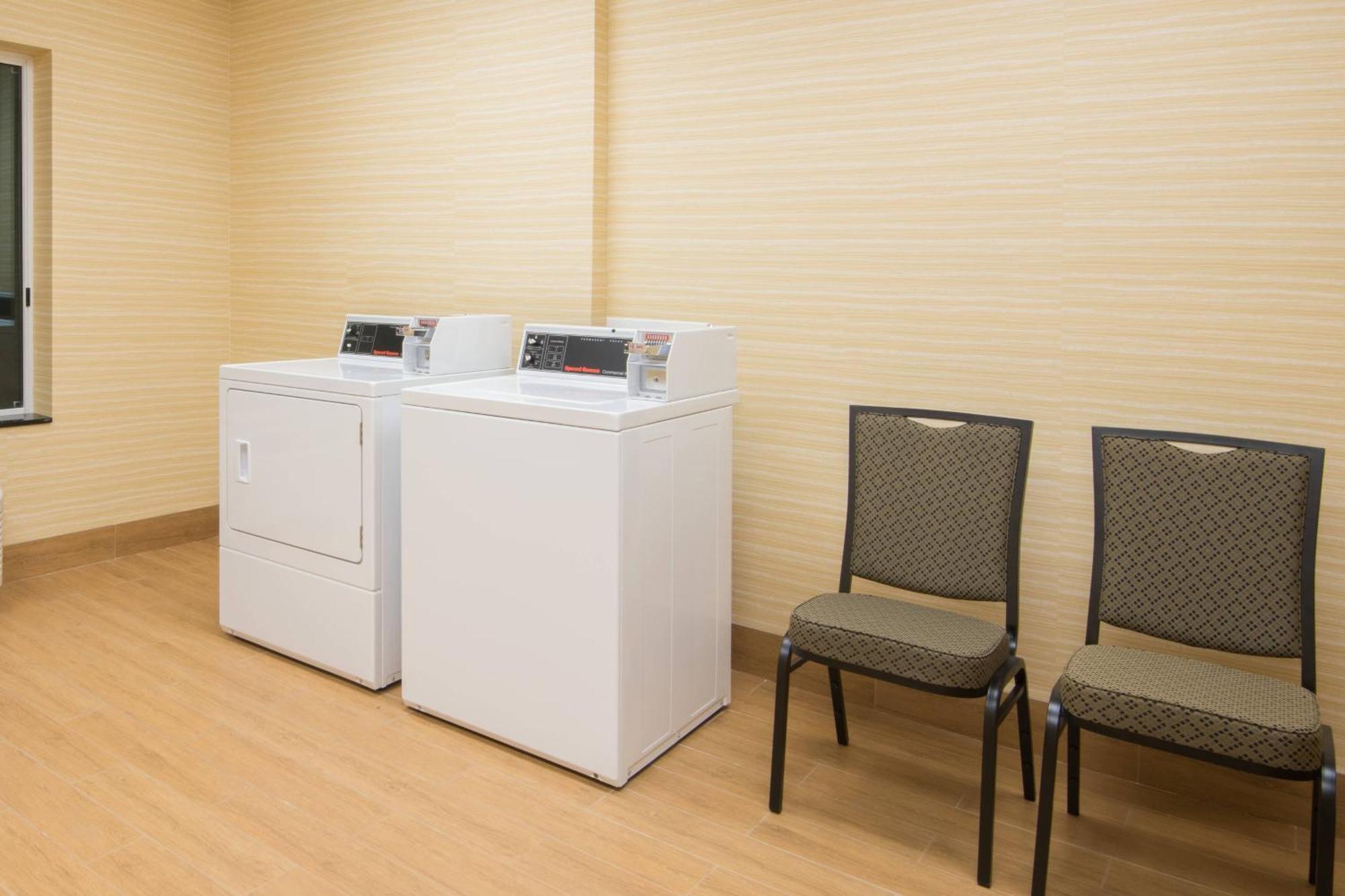Fairfield Inn & Suites By Marriott Fort Wayne Southwest Ellison Eksteriør billede